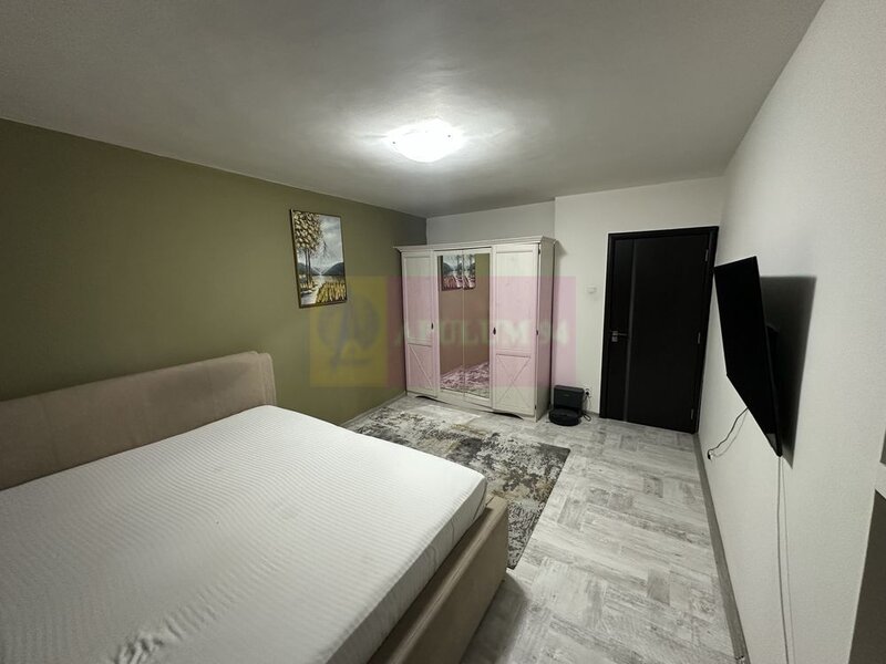 Garsonieră decomandată Sector 6- Bd. 1 Mai