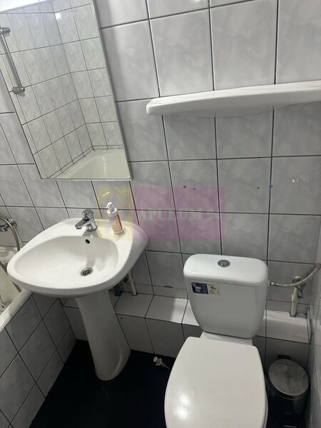 Garsonieră decomandată Sector 6- Bd. 1 Mai